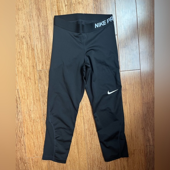 Nike Pro Pants - Nike Pro Womens Black Running Athletic Capri Leggings size XS
